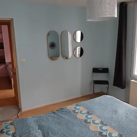 Apartment Mp- En Famille Ou Entre Amis-ies Avec De L'espace Et A 3min